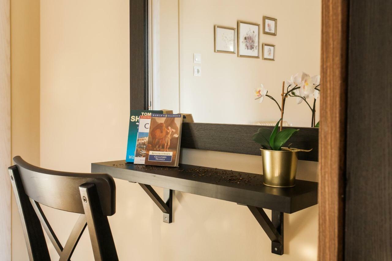 Modern Antique Private Rooms Near To Acropolis Museum And Metro Station Афіни Екстер'єр фото